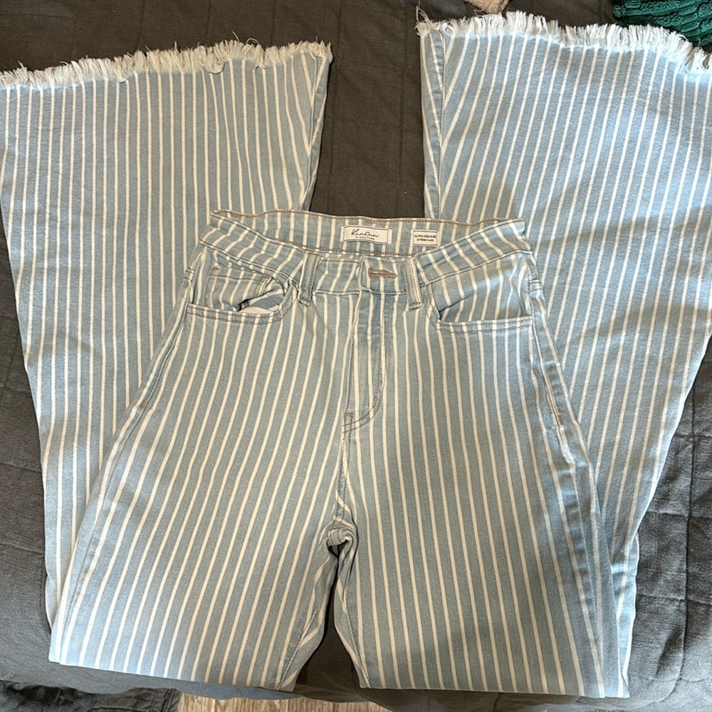 KanCan Ultra High Rise Flare Jeans, Size 26